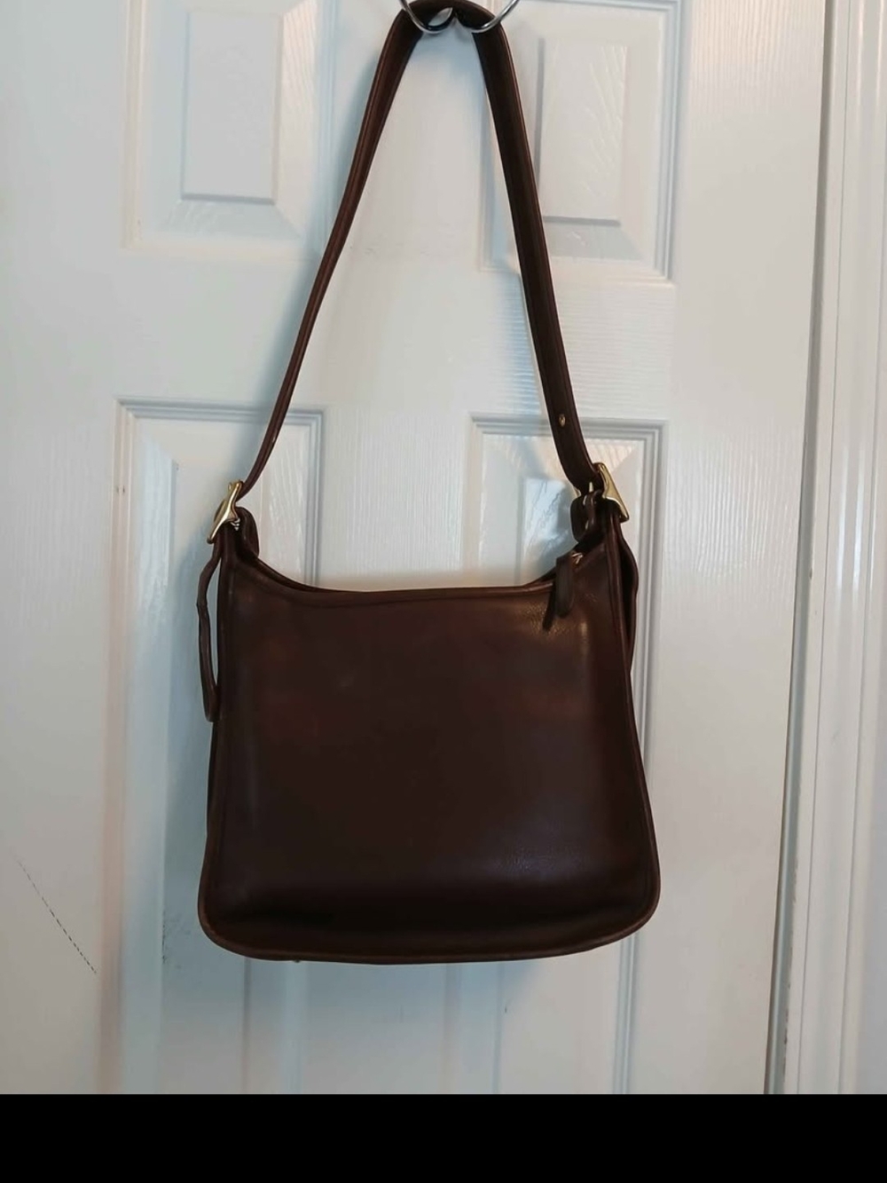 Coach VINTAGE  Brown Leather Shoulder Bag 9966